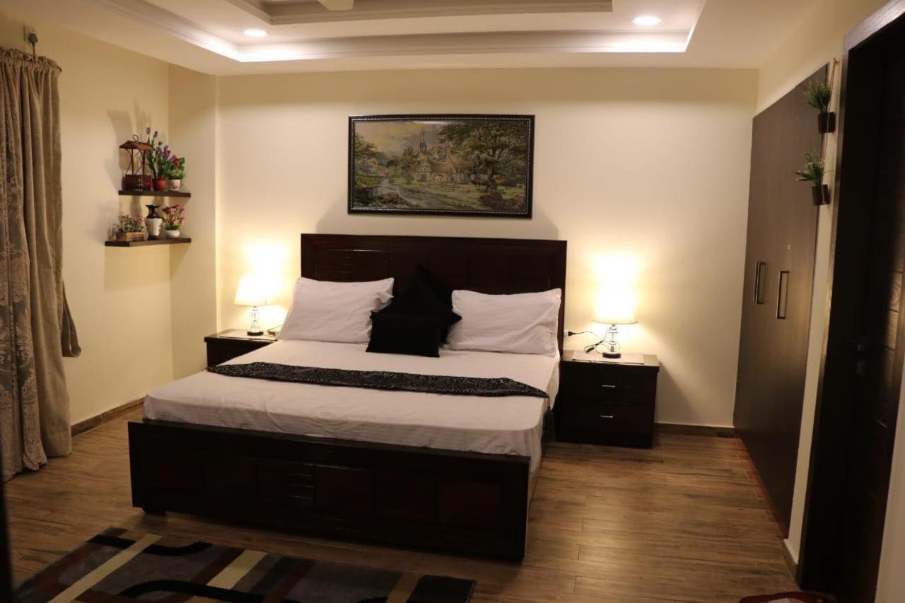 Elegant & Charming One Bed Apartment In Bahria Town Rawalpindi Dış mekan fotoğraf