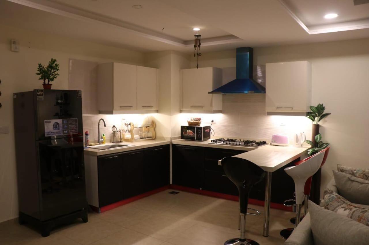 Elegant & Charming One Bed Apartment In Bahria Town Rawalpindi Dış mekan fotoğraf